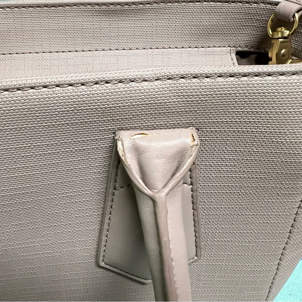 Dagne Dover Legend signature computer tote. Multiple interior pockets zip close - Picture 16 of 16